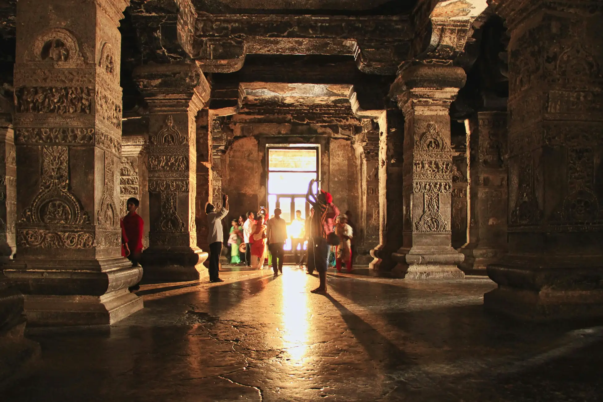 Desde Aurangabad: tour privado de 2 días a las cuevas de Ajanta y Ellora